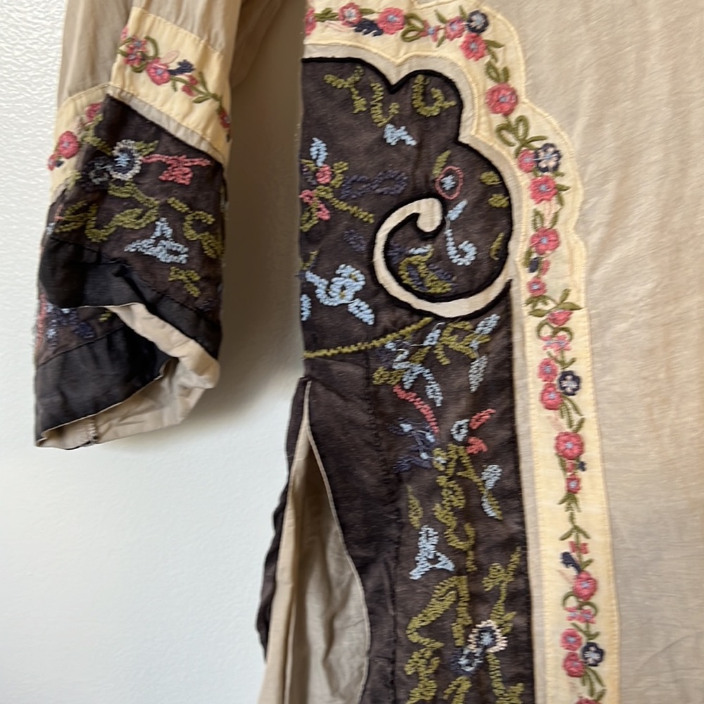 Magnolia pearl Duster/ Kimono - Picture 14 of 14